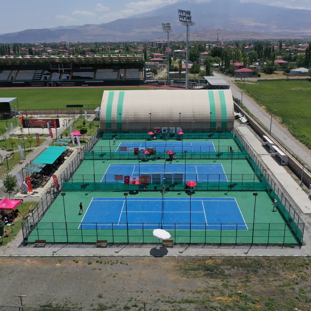 Kortların dahi olmadığı şehir, yatırımlarla tenisin yeni adresi oldu