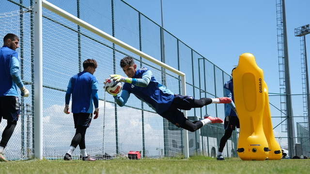 Hatayspor hız kesmedi