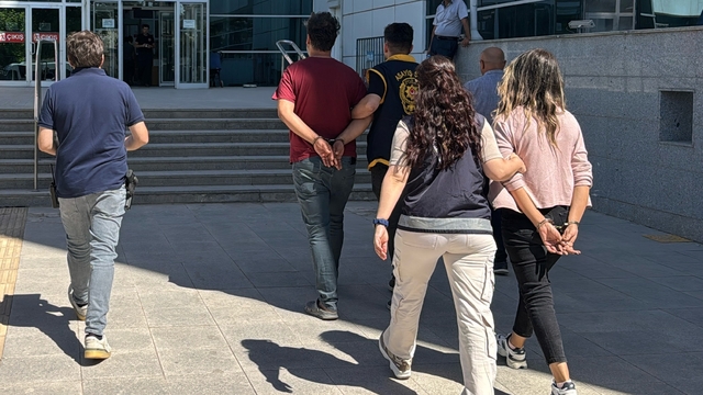 Adıyaman'da AFAD'ın çamaşır ve kurutma makinelerini çalan çift yakalandı