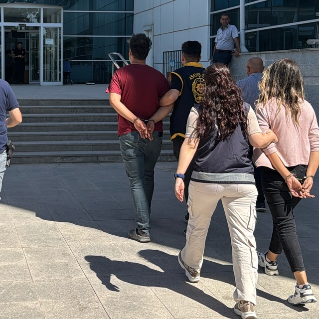 Adıyaman'da AFAD'ın çamaşır ve kurutma makinelerini çalan çift yakalandı