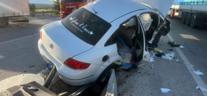 Afyonkarahisar'da traktörle çarpışan otomobildeki üsteğmen hayatını kaybetti