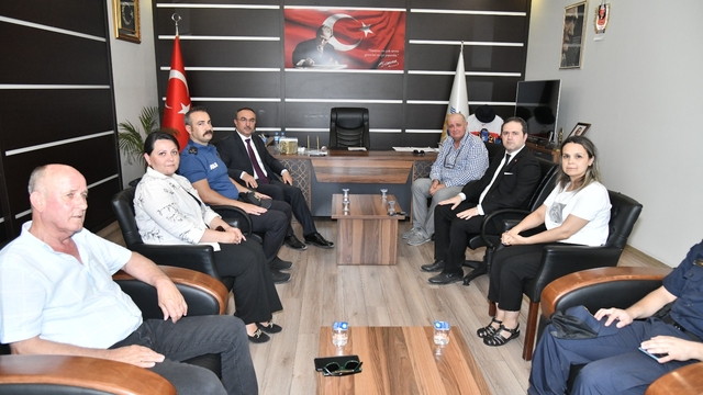 Tekirdağ Valisi Soytürk Hayrabolu'da ziyaretlerde bulundu