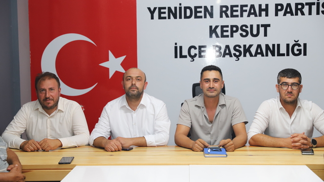 Balıkesir'de Yeniden Refah Partisi Kepsut İlçe Teşkilatı partiden istifa etti