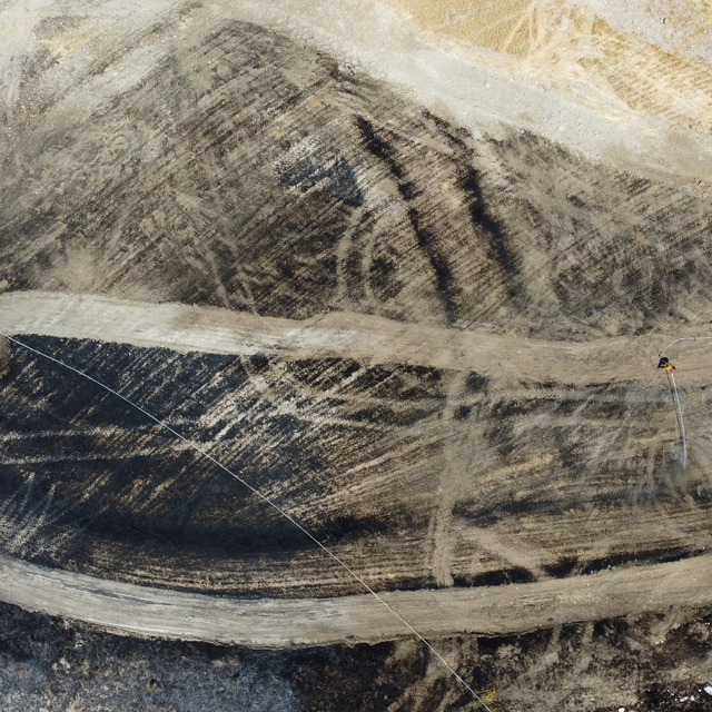 Bilecik'te tarlada çıkan yangın söndürüldü