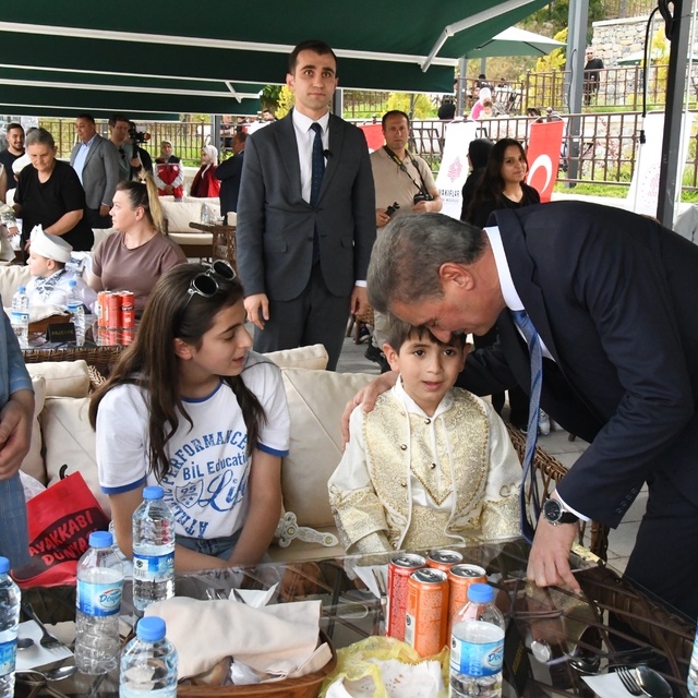 Gümüşhane'de sünnet şöleni düzenlendi