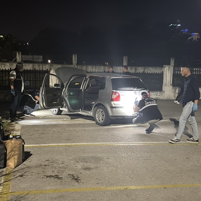 Tartıştığı kişiyi iki kez otomobille üzerinden geçerek öldürdü; 4 gözaltı