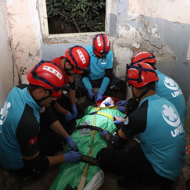 Van'da 125 personelin katılımıyla arama kurtarma tatbikatı yapıldı