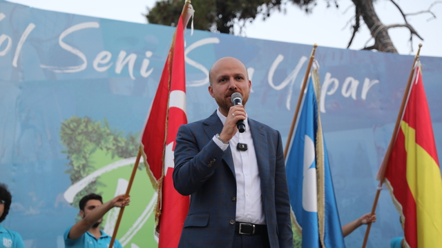 TÜGVA Yüksek İstişare Kurulu Üyesi Bilal Erdoğan, Edirne'de gençlere seslendi: