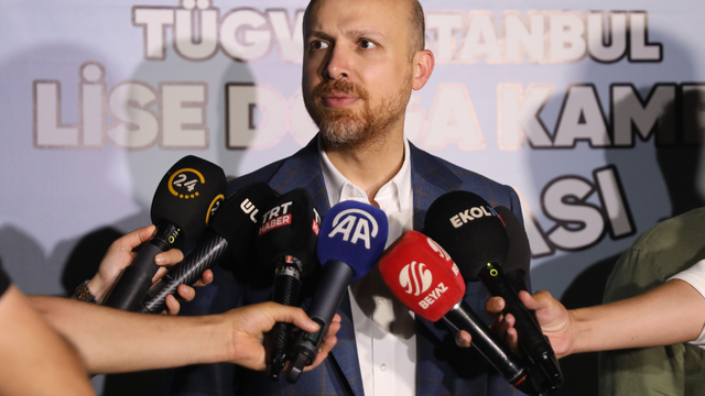 TÜGVA Yüksek İstişare Kurulu Üyesi Bilal Erdoğan gençlerle bir araya geldi: