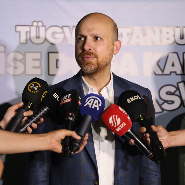 TÜGVA Yüksek İstişare Kurulu Üyesi Bilal Erdoğan gençlerle bir araya geldi:...