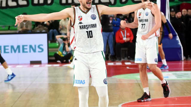 Karşıyaka potasında vedalar sürüyor