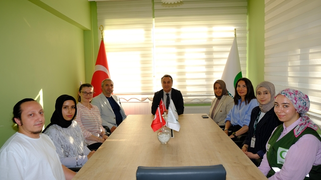 TOGÜ Rektörü Yılmaz'dan Yeşilaya ziyaret