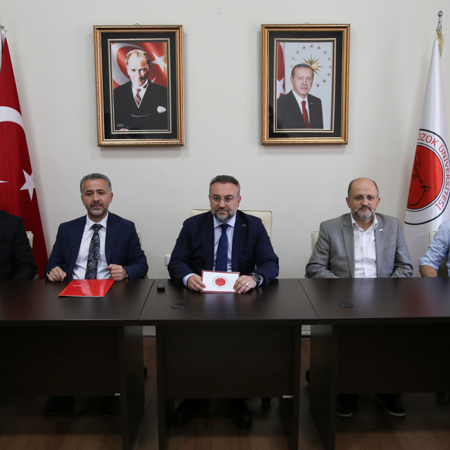 Yozgat Bozok Üniversitesinden "Dünya Soykırımlar Tarihi ve Gazze" temalı ya...