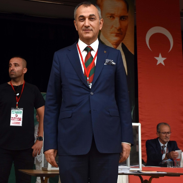 Karşıyaka'ya Azat Yeşil umudu