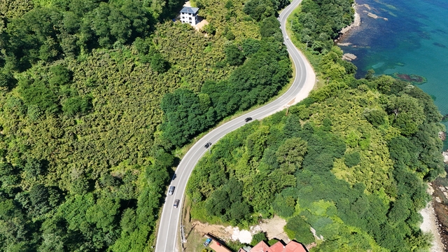 Perşembe ile Fatsa arasındaki sahil yolu, manzarasıyla sürücülere keyifli rota sunuyor