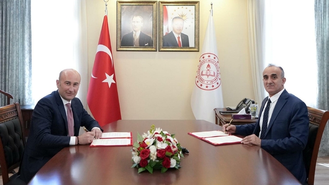 Bahçeşehir Koleji'nin desteğiyle Erzurum'a 24 derslikli ortaokul