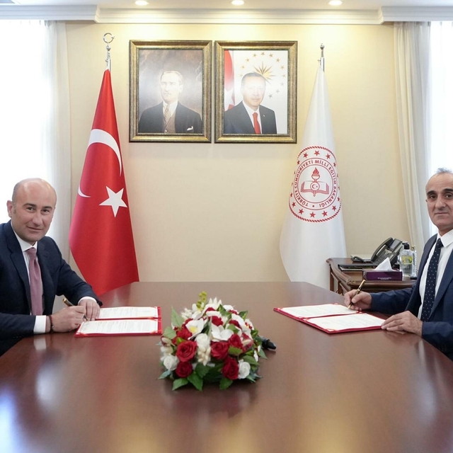 Bahçeşehir Koleji'nin desteğiyle Erzurum'a 24 derslikli ortaokul