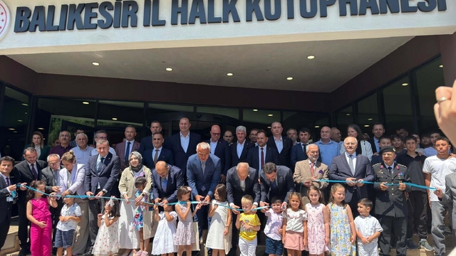 Bakan Ersoy: Kütüphanelerimizi modernize ettik ve hizmet çeşitliliğini artırdık