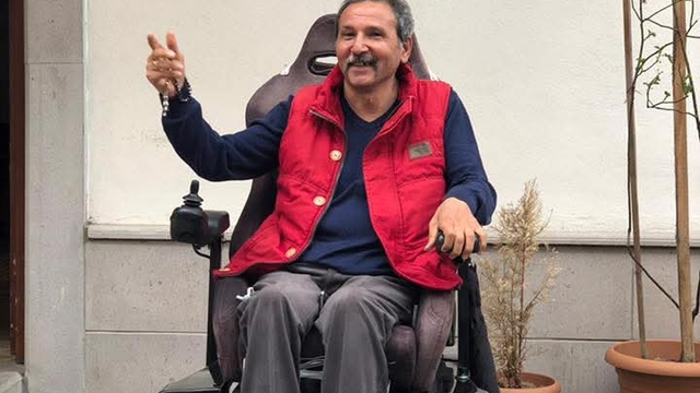 Nallıhan Engelsiz Yaşam Derneği Başkanı Kırmaz, azmiyle örnek oluyor