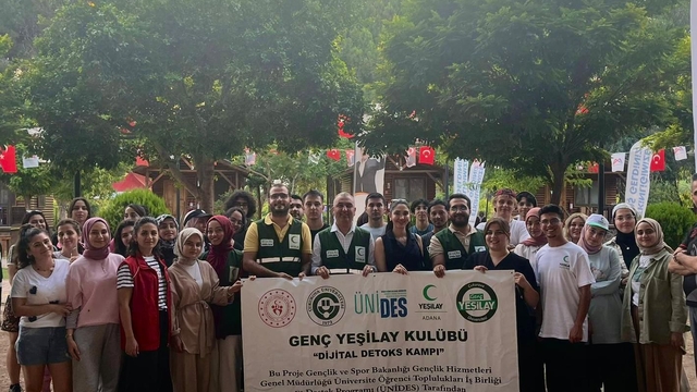 Mersin'de üniversite öğrencilerine yönelik "Dijital Detoks Kampı" düzenlendi