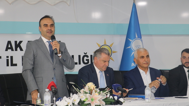 Bakan Kacır: Türkiye'nin 81 şehrini kalkınma yolculuğuna dahil ettik
