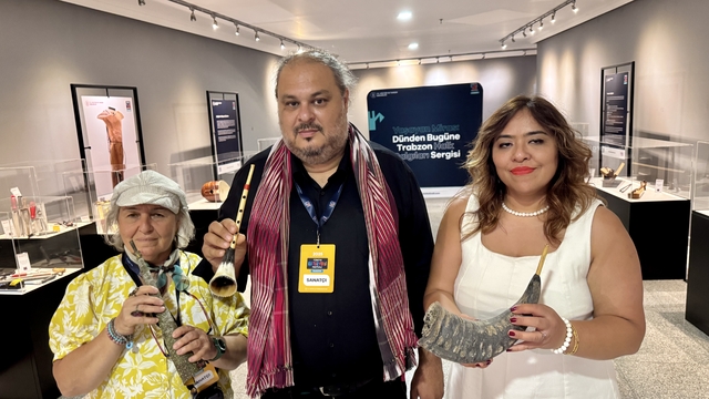 Trabzon'da geleneksel çalgılar "nefir" ve "çimon" tanıtıldı