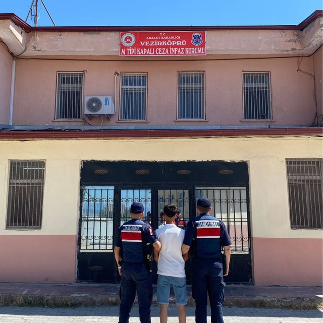 Samsun'da hakkında 5 yıl hapis cezası bulunan firari yakalandı