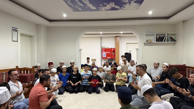 Alaçam'da şehitler için dua edildi