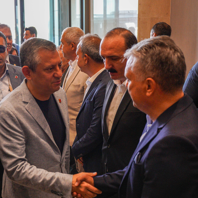 Özgür Özel Antalya'da