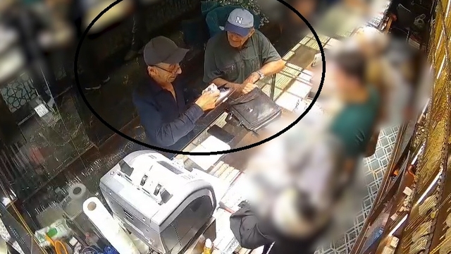 Çaldıkları altınlarla Gürcistan'a kaçarken sınır kapısında yakalandılar