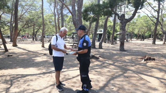 Antalya Emniyet Müdürlüğü'nden yangın ve dolandırıcılığa karşı bilgilendirme çalışması