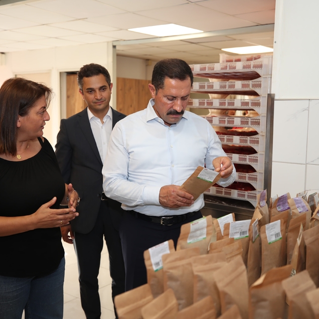 Hatay Valisi Masatlı'dan Defne Kadın Girişimi Üretim ve İşletme Kooperatifi...