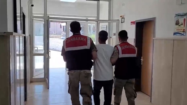 Tunceli'de 27 yıl önce 1 asker ve 2 sivili şehit eden TKP/ML-TİKKO'lu terörist, yakalandı