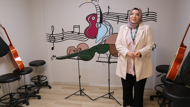 Yeşilay Sivas Şube Başkanı Halit Köksal, gazetecilerle kahvaltıda bir araya geldi