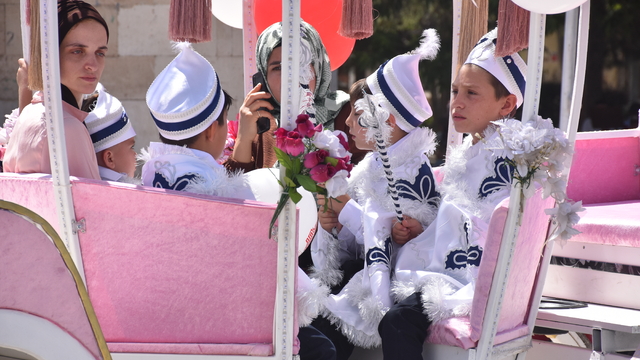 Karaman'da II. Beyazıt'ın vakfiyesiyle toplu sünnet töreni yapıldı