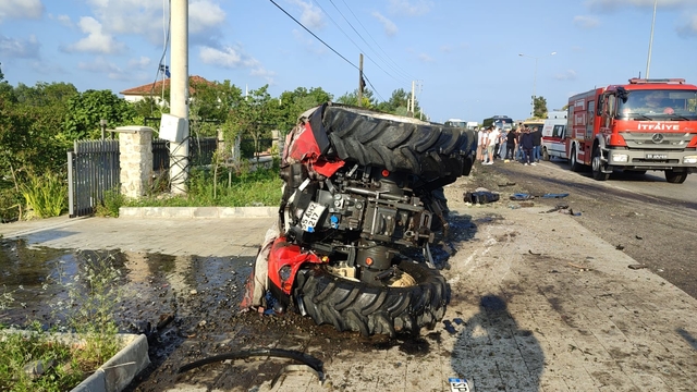 Samsun'da tırın çarptığı traktör sürücüsü öldü