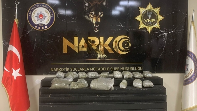 Van'da 10 kilo 120 gram skunk ele geçirildi
