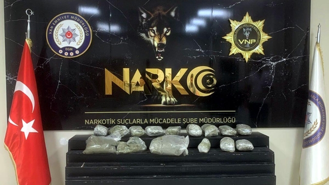 Van'da 10 kilo 120 gram skunk ele geçirildi