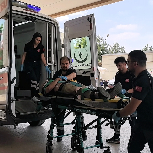 Kereste deposunda yüksekten düşen işçi öldü