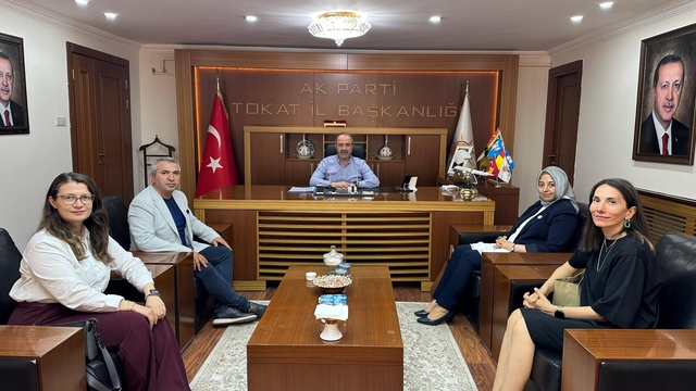 Yeşilay Tokat Şube Başkanı Ateş ziyaretlerde bulundu