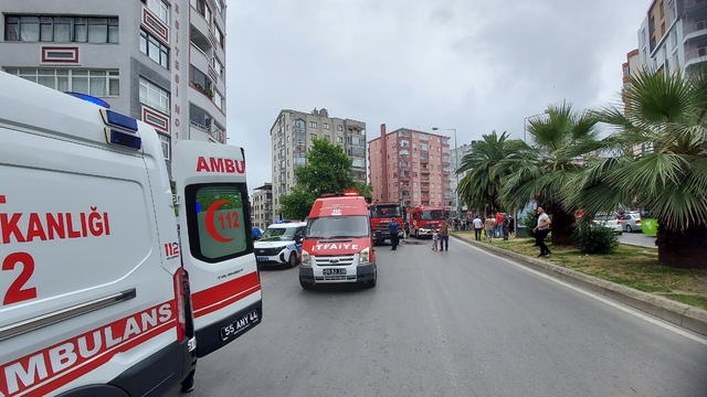 Samsun'da bir binada çıkan yangında 2 kişi dumandan etkilendi