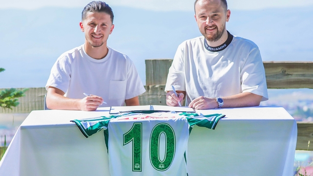 Konyaspor, Enis Bardhi'yi transfer etti