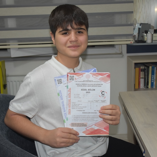 Batmanlı LGS 1'incisi Ömer: Bol bol kitap okudum