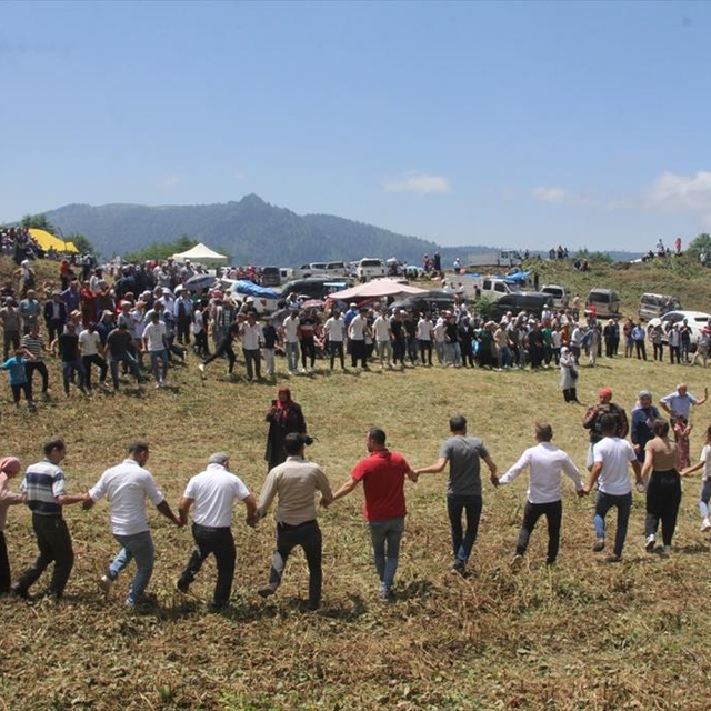 Giresun'da "Otçu Göçü Şenliği" düzenlendi