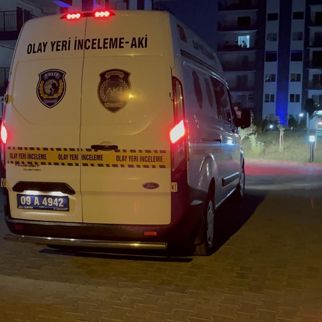 Eşini bıçakla yaralayan kadın, serbest bırakıldı