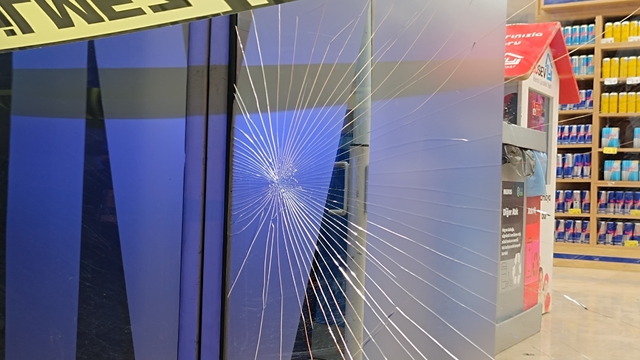 Markette kasa sırası tartışmasında silahlı kavga: 2 yaralı