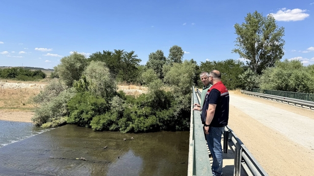 Edirne Tarım ve Orman Müdürü Bayazıt, Tunca Nehri'nde incelemede bulundu