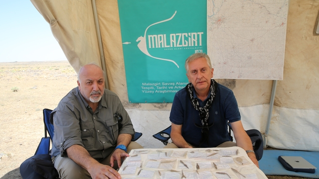 Malazgirt Savaşı alanının tespitine yönelik çalışmalarda yaklaşık 200 metal obje bulundu