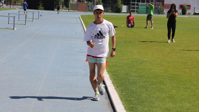 Türkiye şampiyonu milli atlet Muhammed Miraç'ın hedefi EYOF'ta şampiyonluk