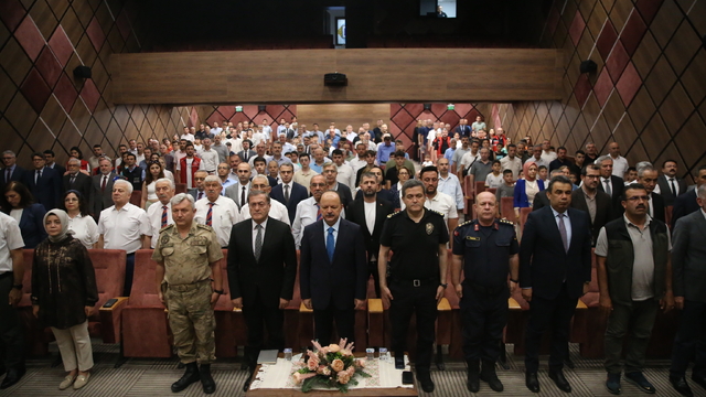 Kastamonu'da "15 Temmuz'un İslami, Milli ve Toplumsal Yansımaları" paneli düzenlendi